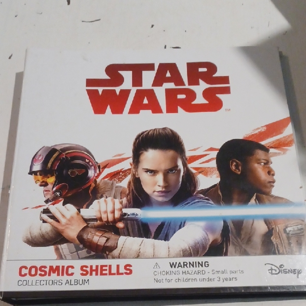 Star Wars Cosmic Shells Collectors Album